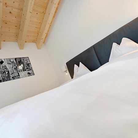 Gasthaus & Pension Alphorn เลคอัมอาร์ลแบร์ก ภายนอก รูปภาพ